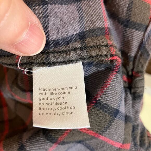 Dukes Bark flannel shirt, pearl type snaps, excellent condition, size medium - Picture 5 of 5